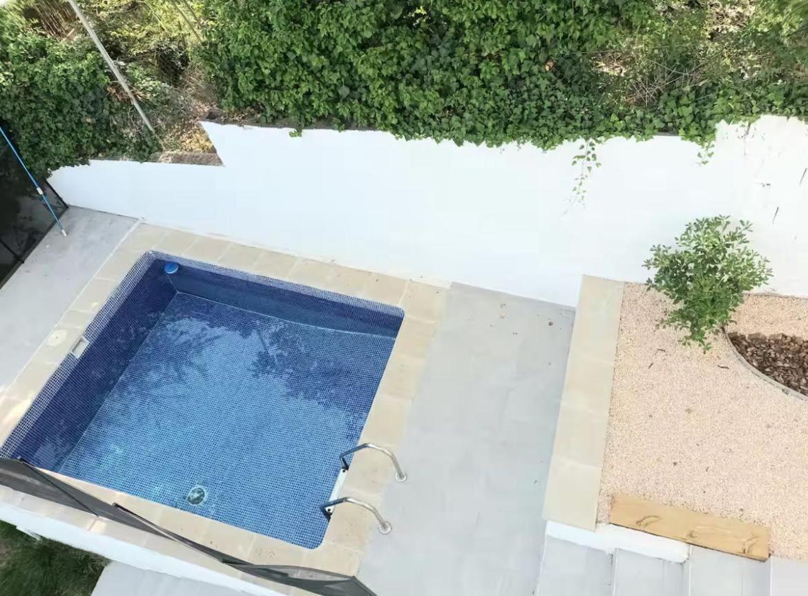 Villa 20 Min From Bcn- Charming House W/ Pool & Bbq Area Cervelló Exterior foto