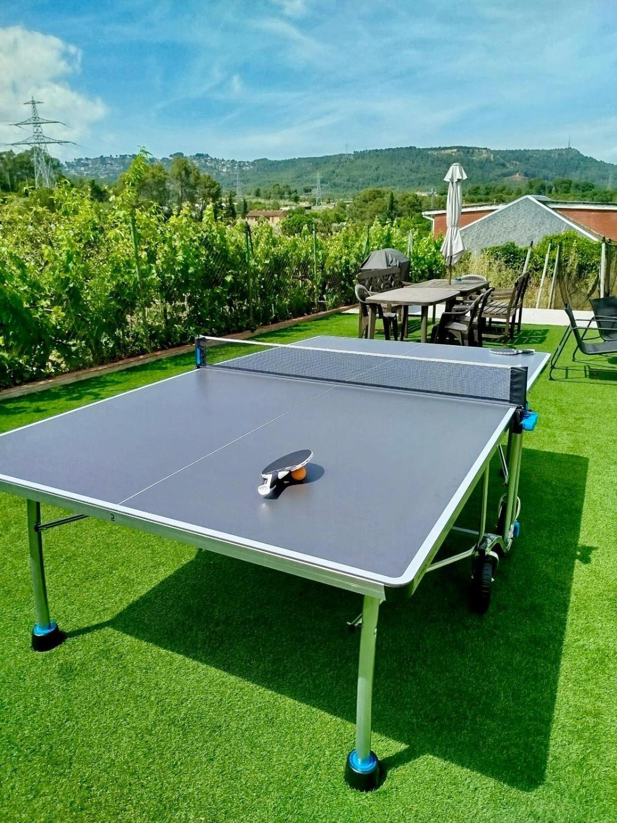 Villa 20 Min From Bcn- Charming House W/ Pool & Bbq Area Cervelló Exterior foto